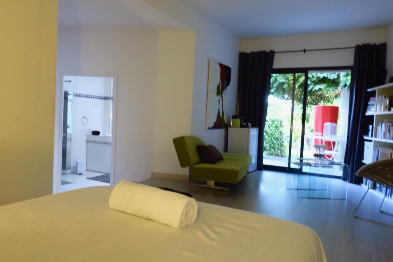 Essen'Ciel Bed & Breakfast Nimes Bagian luar foto